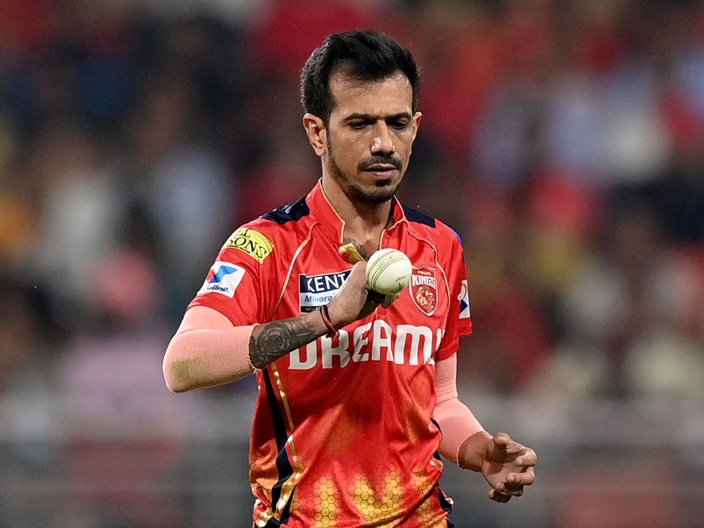 IPL 2026 से पहले बवाल तय, क्या Yuzvendra Chahal फिर से बदलेंगे टीम? इन 3 फ्रेंचाइजियों की नजरें उनके ऊपर