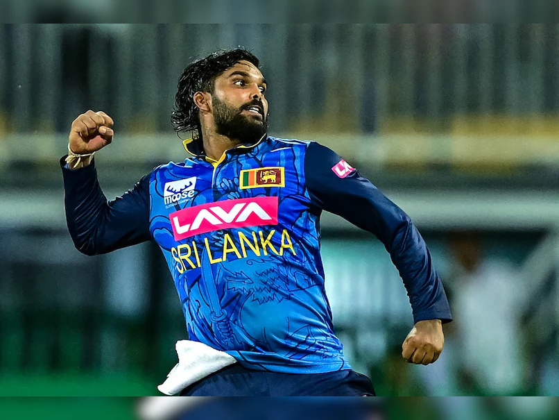Wanindu Hasaranga Asia Cup 2025: एशिया कप से पहले बड़ा झटका, श्रीलंका टीम से बाहर हुए वानिंदु हसरंगा