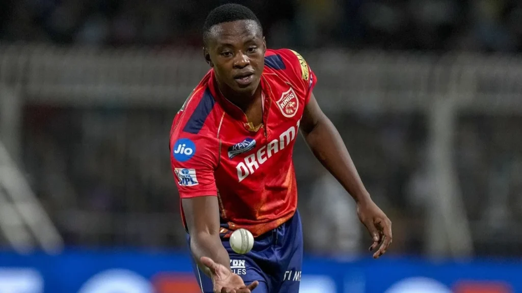 IPL 2026 Mega Trades and Team Updates: आरसीबी की मेगा डील, संजू सैमसन CSK में और नया कप्तान जैसवाल