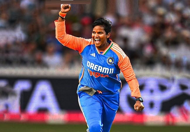 ICC T20 रैंकिंग में चमकी Deepti Sharma, स्मृति मंधाना को लगा झटका