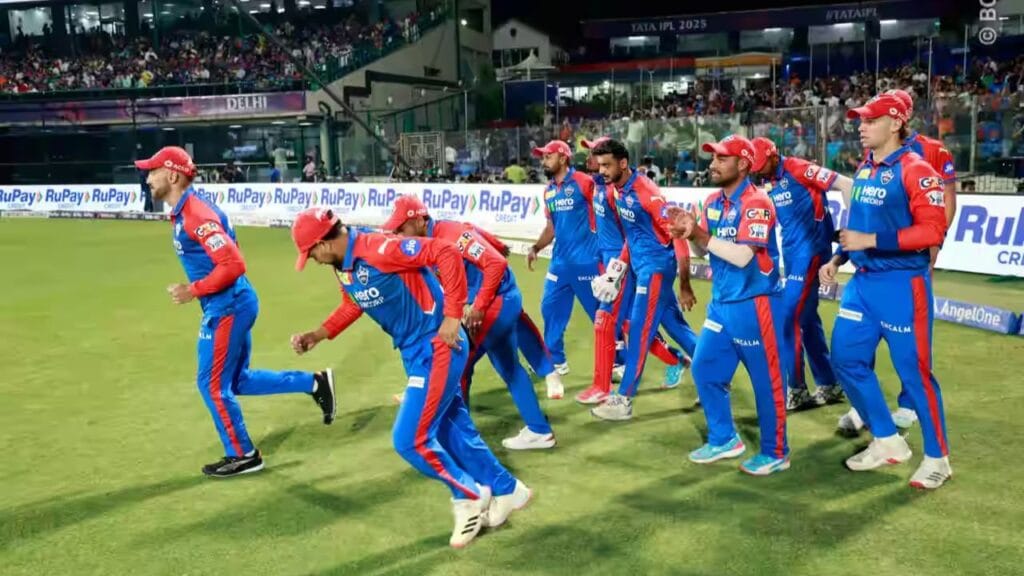 Delhi Capitals Released Players IPL 2026: IPL 2026 से पहले दिल्ली कैपिटल्स ने 5 बड़े खिलाड़ियों को किया रिलीज