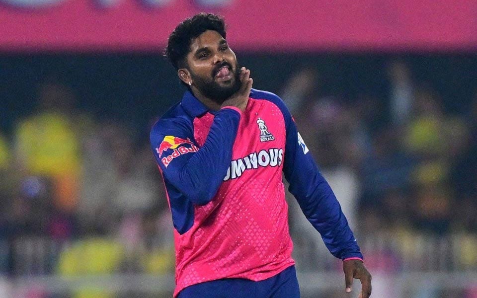 IPL 2026 Player Releases: CSK से लेकर RR तक,इन 10 खिलाड़ियों पर गिर सकती है गाज, IPL 2026 में बड़ा धमाका तय