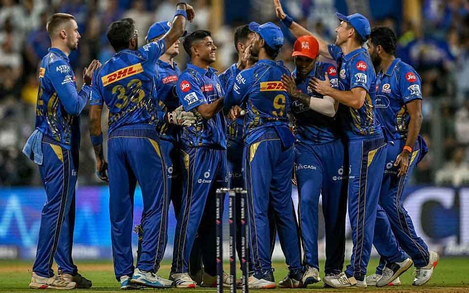 MI Retentions 2026: IPL 2026 में मुंबई इंडियंस की वापसी की तैयारी, कौन होंगे रिटेन? सामने आया बड़ा अपडेट