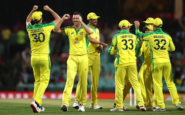 India vs Australia ODI Series 2025: पांच बड़े खिलाड़ी बाहर, जानिए कैसी दिख रही है कंगारू टीम की नई स्क्वाड