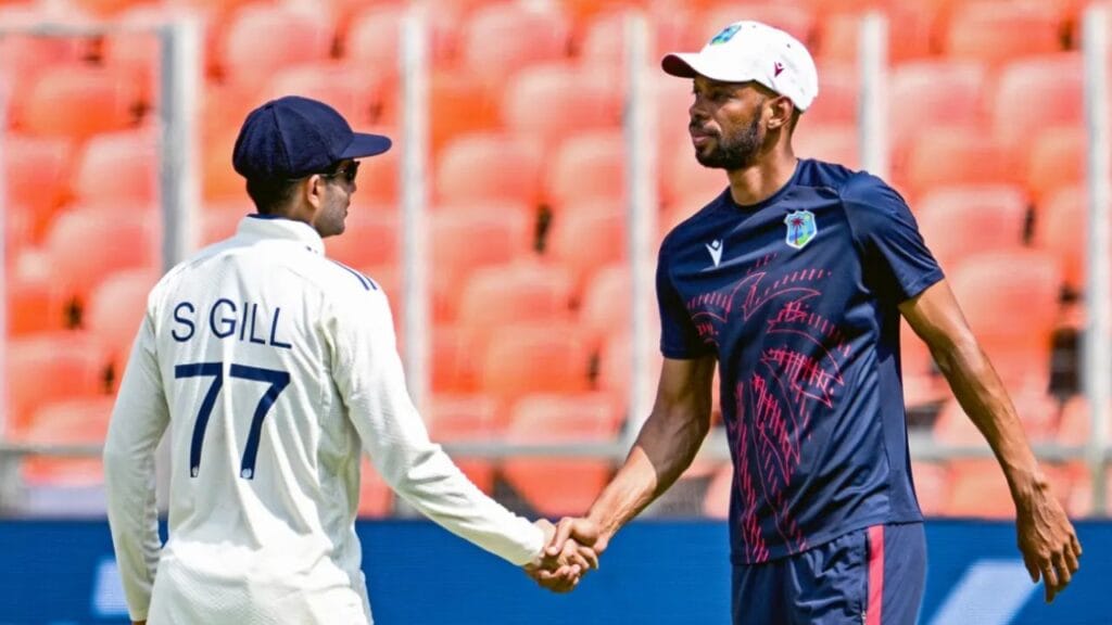 India vs West Indies 2nd Test 2025: रोहित-विराट नहीं फिर भी धमाल, जानिए क्यों फेल हो रही है वेस्ट इंडीज की टीम