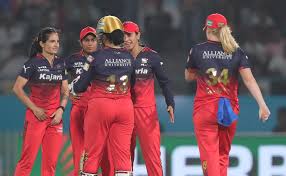 RCB Retention WPL 2026: RCB किन 4 सुपरस्टार्स को हर हाल में करेगी रिटेन? फैंस की धड़कनें तेज