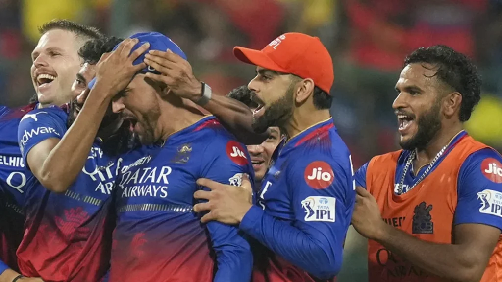 IPL 2026 से पहले RCB की रिटेंशन लिस्ट हुई लीक, विराट कोहली का भविष्य अधर में, क्या अब कोहली छोड़ेंगे IPL?