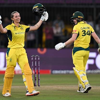 Ashleigh Gardner की तूफानी पारी से हिला इंदौर का मैदान, वर्ल्ड कप में लगा पहला शतक